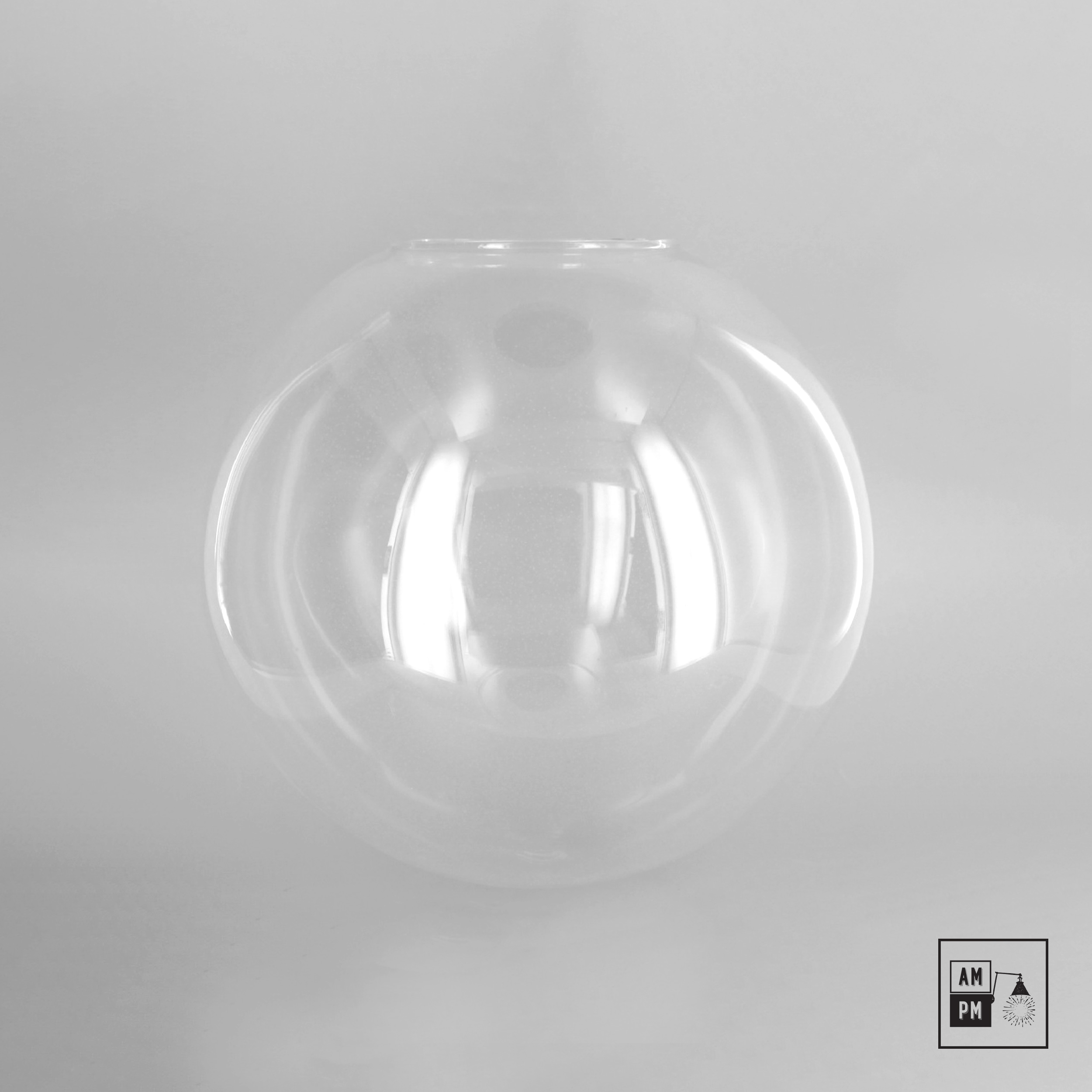 glass-clear-neckless-globe glass-clear-neckless-globe