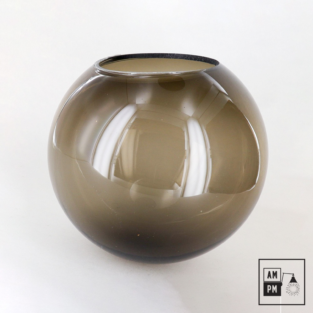 Acrylic-neckless-globe-lampshade-Amber Acrylic-neckless-globe-lampshade-Amber